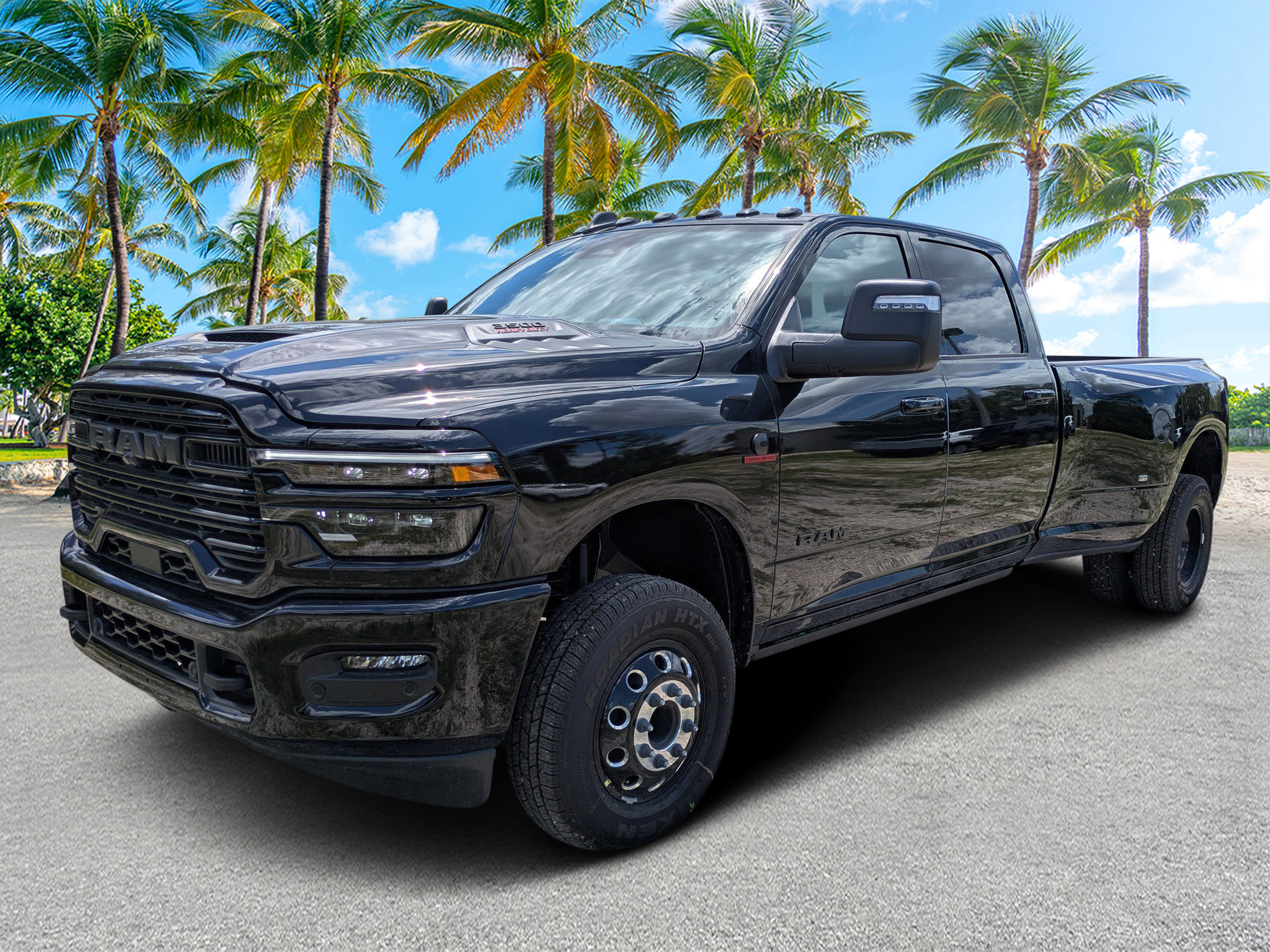 New 2026 RAM 3500 Laramie AWD/4WD image 7