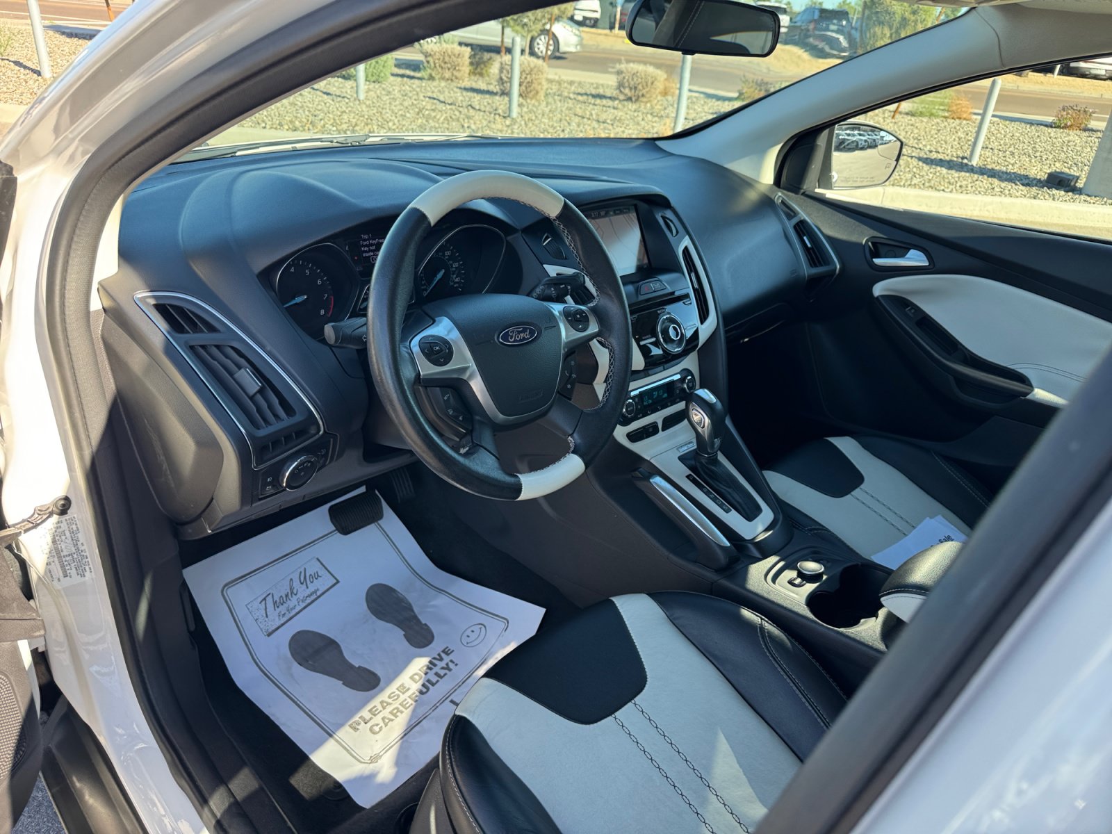 Used 2013 Ford Focus Titanium FWD image 32