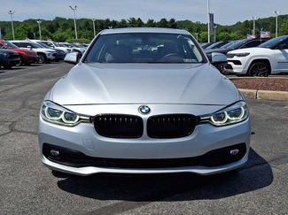 Used 2018 BMW 320i xDrive Sedan w/ Premium Package AWD/4WD video 2