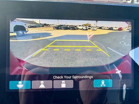 Used 2023 Honda Odyssey Elite image 32