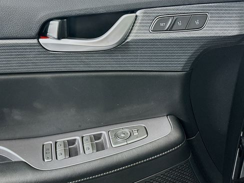 Used 2025 Hyundai Palisade Limited image 15