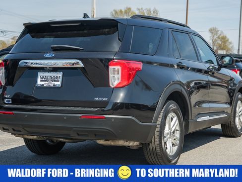 Certified 2022 Ford Explorer XLT AWD/4WD image 5