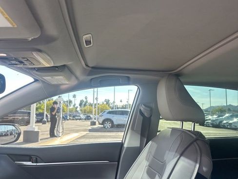 Used 2023 Toyota Camry SE w/ Audio Upgrade Package image 4