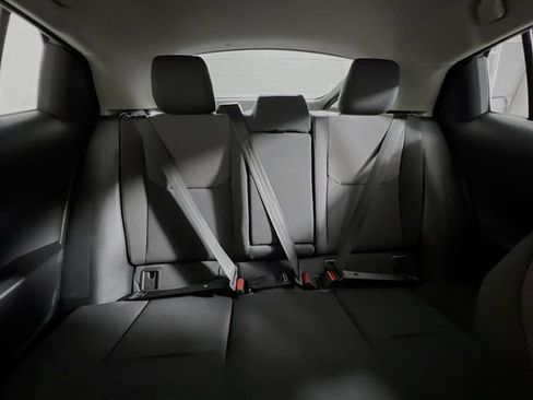 New 2026 Toyota Prius Plug-In Hybrid FWD image 30