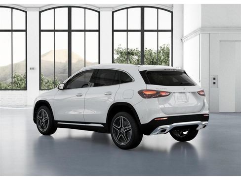 New 2026 Mercedes-Benz GLA 250 4MATIC image 29