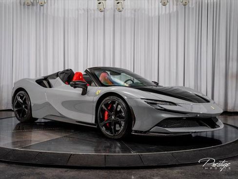Used 2022 Ferrari SF90 Spider AWD/4WD image 33