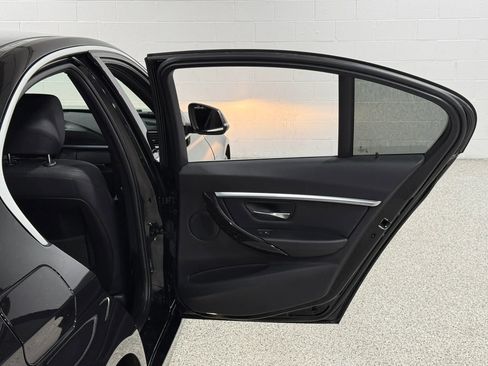 Used 2017 BMW 330i Sedan RWD image 53