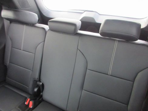 New 2026 GMC Acadia Elevation w/ Super Cruise Package image 15