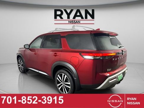 New 2025 Nissan Pathfinder Platinum w/ Cargo Package image 9