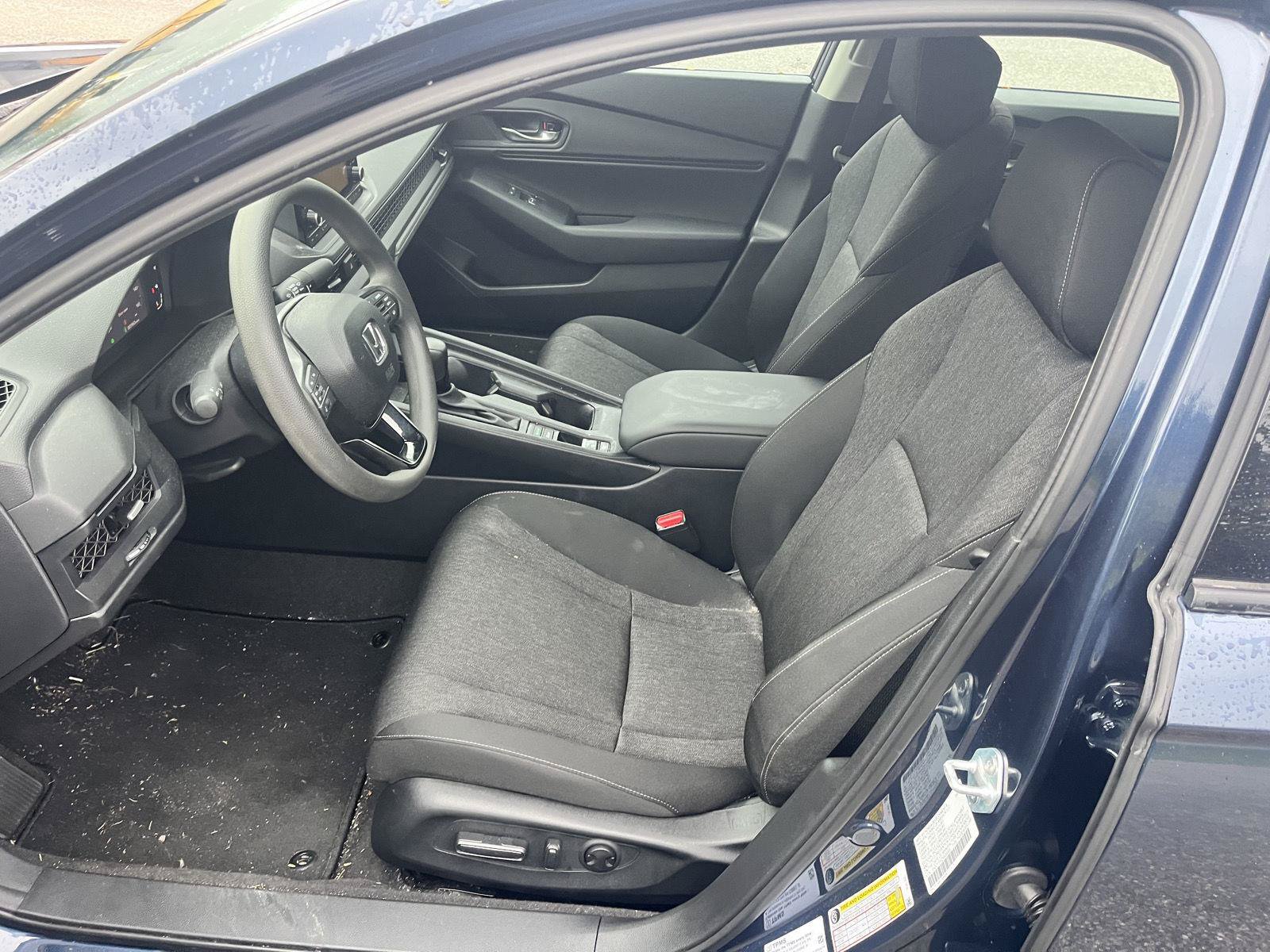 Used 2025 Honda Accord SE image 12