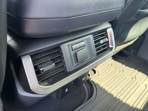 Certified 2024 Ford F150 Platinum w/ FX4 Off-Road Package AWD/4WD image 13