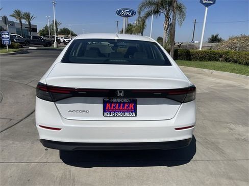Used 2023 Honda Accord LX image 7