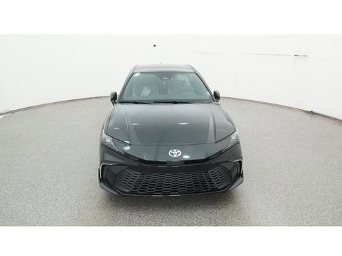 New 2026 Toyota Camry SE image 15