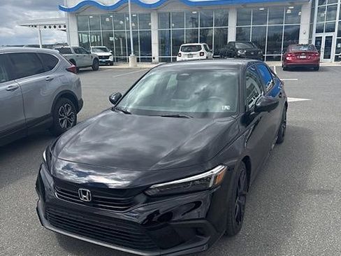 Used 2023 Honda Civic Sport image 7