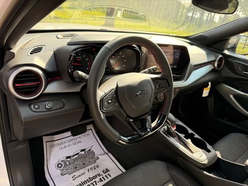 New 2026 Chevrolet Trax RS FWD image 15