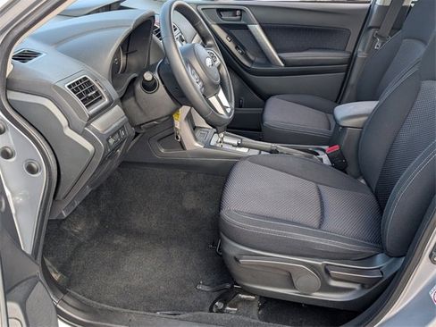 Used 2018 Subaru Forester 2.5i w/ Alloy Wheel Package image 6