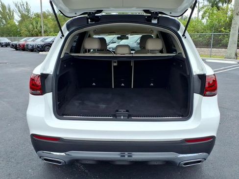 Used 2021 Mercedes-Benz GLC 300 image 14
