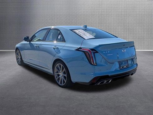 New 2026 Cadillac CT4 V image 7