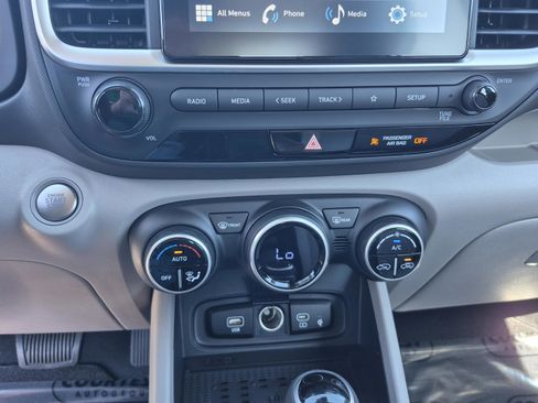 New 2026 Hyundai Venue SEL FWD image 24