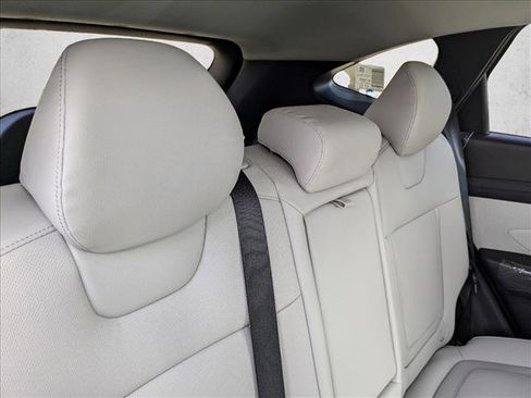 Used 2025 Hyundai Tucson SEL image 22