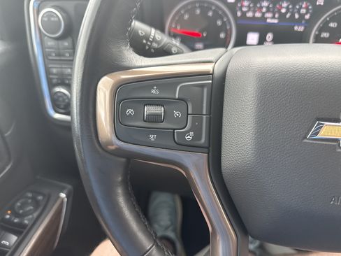 Used 2022 Chevrolet Silverado 2500 High Country AWD/4WD image 19