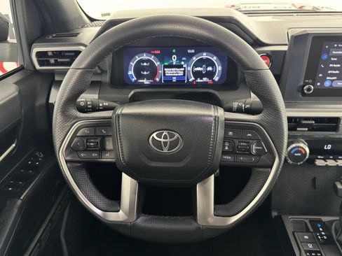 Certified 2025 Toyota Tacoma TRD Sport AWD/4WD image 30