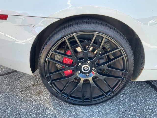 Used 2011 Chevrolet Camaro LS RWD image 11