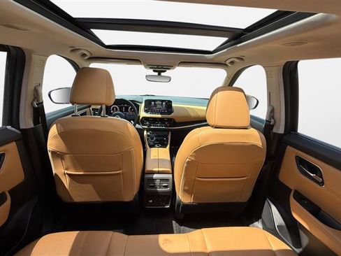 Used 2023 Nissan Rogue Platinum w/ Platinum Premium Package AWD/4WD image 23