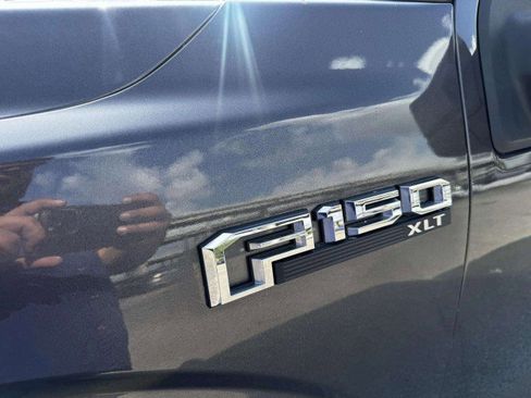 Used 2018 Ford F150 XLT image 14