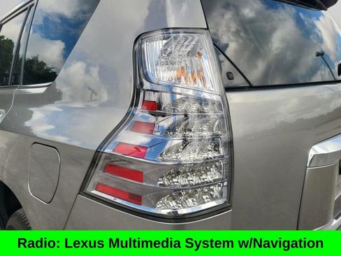 Used 2023 Lexus GX 460 Premium image 9