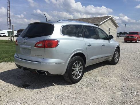 Used 2016 Buick Enclave Convenience FWD image 3