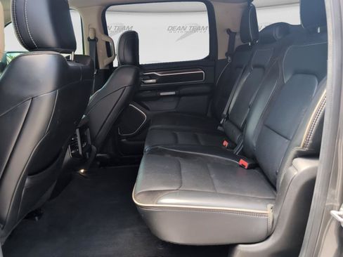 Used 2019 RAM 1500 Laramie AWD/4WD image 26