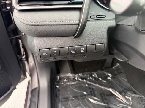 Used 2019 Toyota Camry XSE image 20