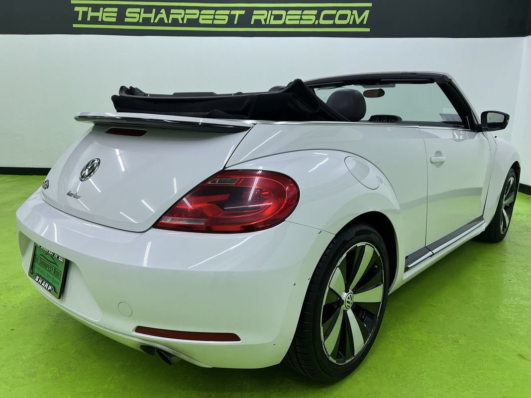 Used 2013 Volkswagen Beetle 2.0T FWD image 10