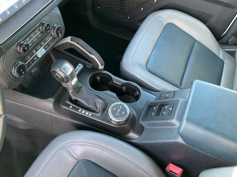 Used 2022 Ford Bronco Outer Banks image 13