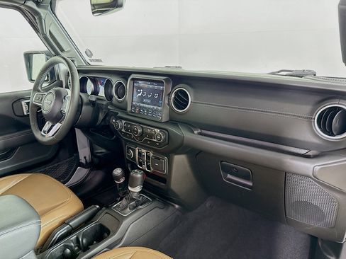 Used 2023 Jeep Wrangler Unlimited Sahara w/ Cold Weather Group image 35