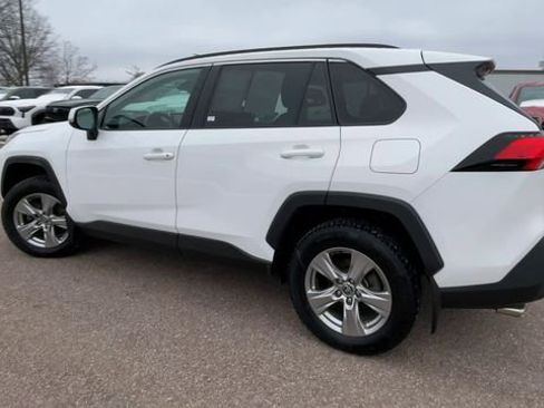 Certified 2023 Toyota RAV4 XLE w/ Convenience Package image 4