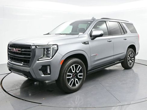 Used 2023 GMC Yukon AT4 image 3