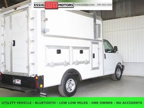 Used 2018 Chevrolet Express 3500 w/ Power Convenience Package image 36