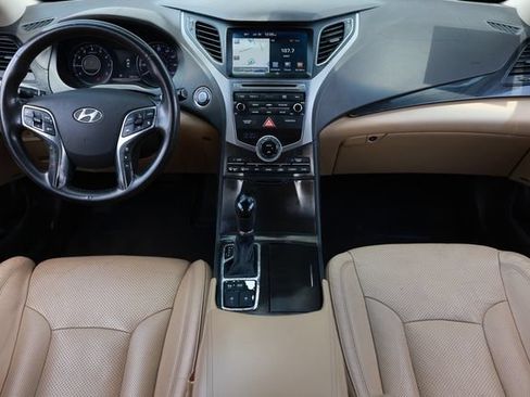 Used 2016 Hyundai Azera Limited FWD image 2