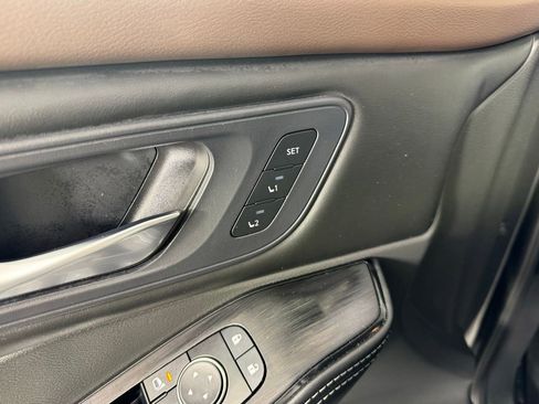 Used 2023 Nissan Rogue SL image 9