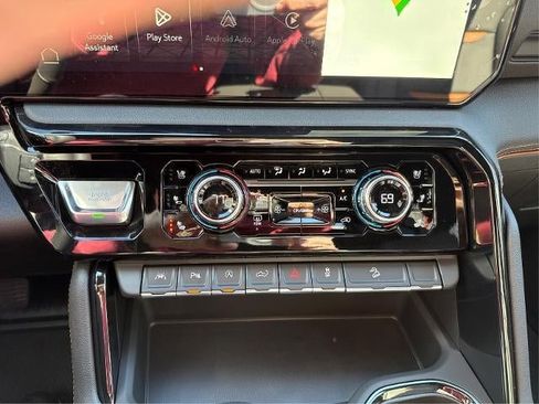 New 2026 GMC Sierra 1500 AT4 w/ AT4 Premium Package AWD/4WD image 15