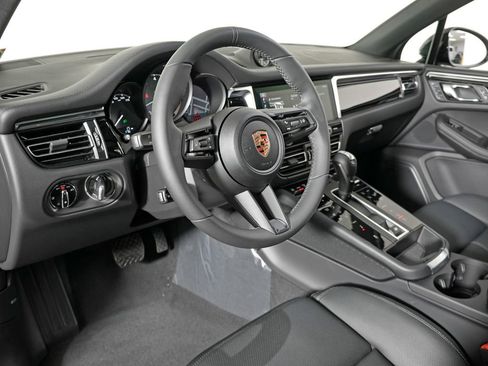 New 2026 Porsche Macan S AWD/4WD image 4