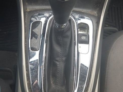 Used 2013 Chevrolet Malibu LS image 29