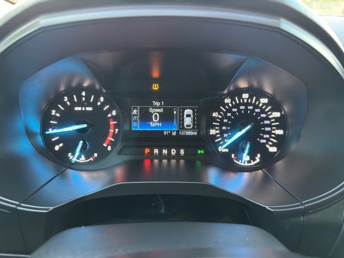 Used 2020 Ford Edge SE image 27