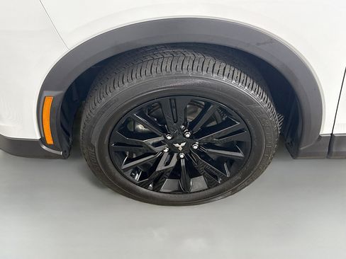 Used 2024 Mitsubishi Eclipse Cross Black Edition image 38