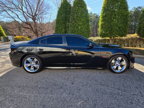 Used 2018 Dodge Charger R/T Scat Pack image 6