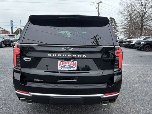 New 2026 Chevrolet Suburban High Country image 6