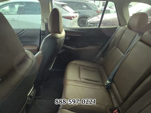 Used 2021 Subaru Outback Touring XT AWD/4WD image 3