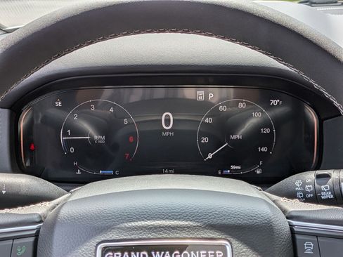 New 2026 Jeep Grand Wagoneer Limited AWD/4WD image 12